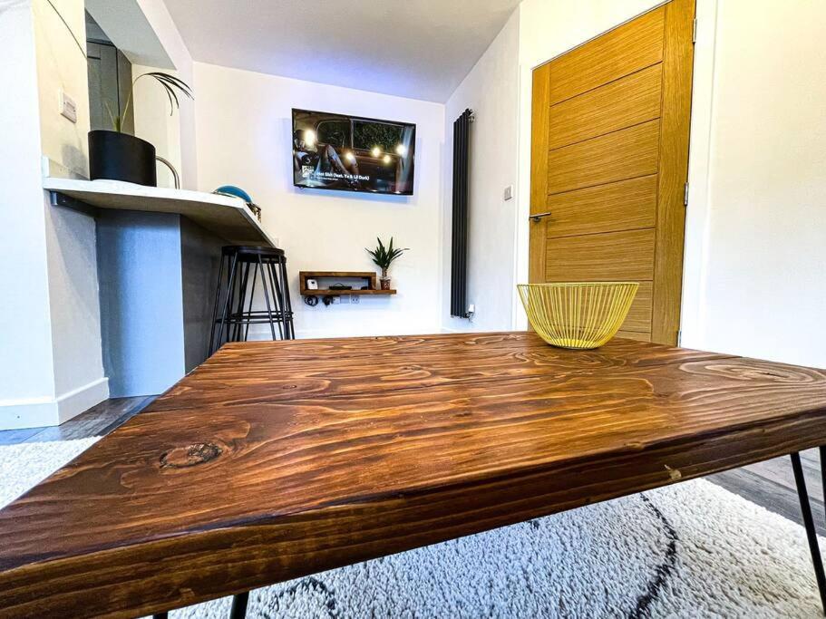 Juliet Beautiful 1 Bedroom, Central, Modern Space. ดาร์ลิงตัน ภายนอก รูปภาพ